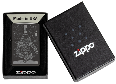 Zippo vžigalnik 46106 Astronaut in Space
